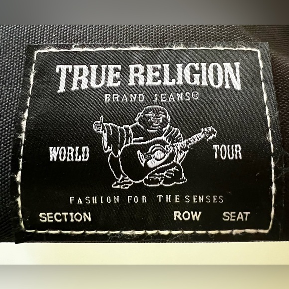 ❌SOLD❌ True religion toiletry bag - Picture 1 of 5